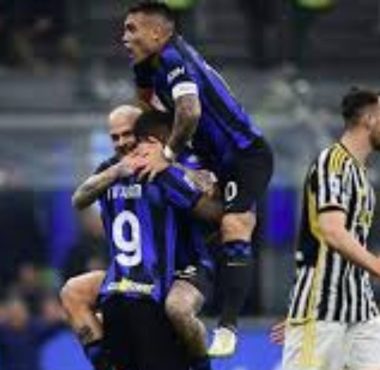 Derby d'Italia Mengguncang Giuseppe Meazza