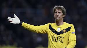 Edwin Van Der Sar Legenda di Bawah Mistar, Kiper Modern Pertama